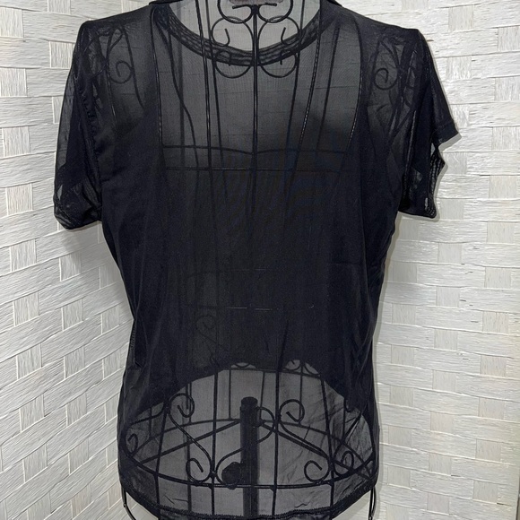 Mesh black top - Picture 2 of 4